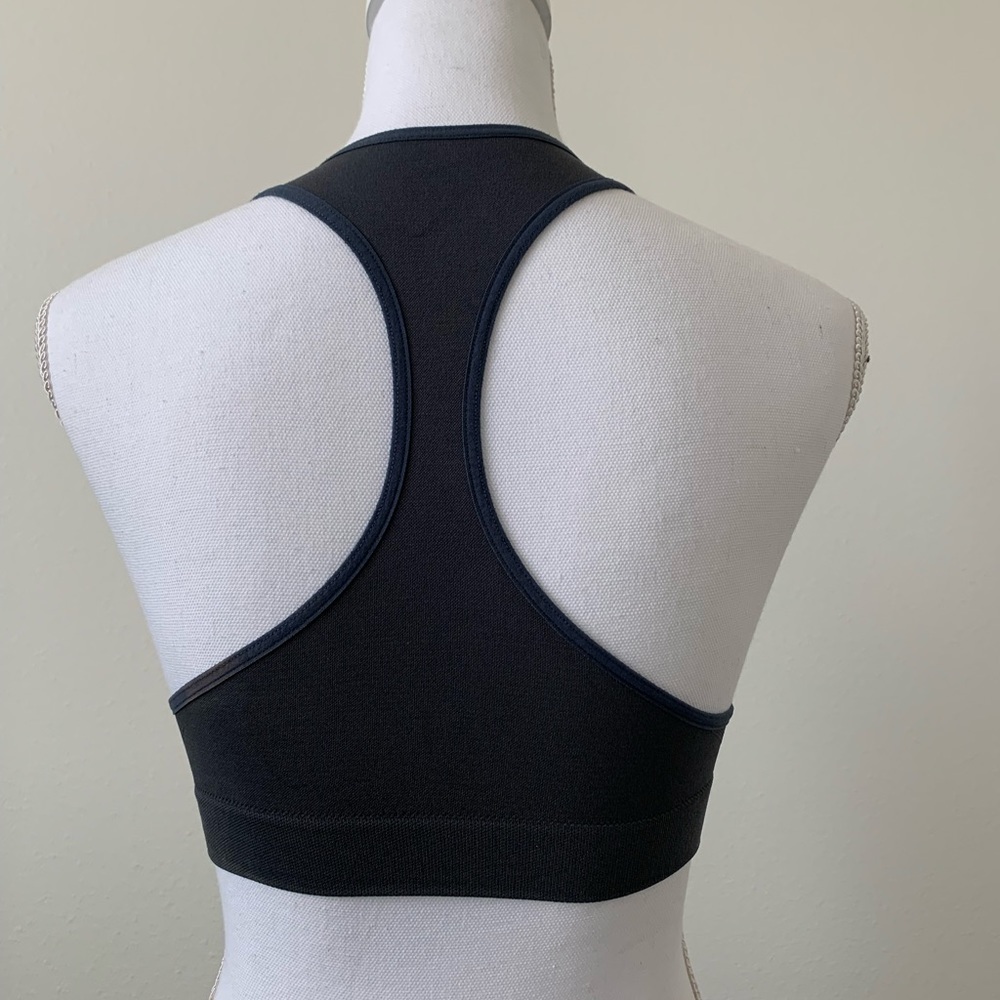 Sports bra - Picture 5 of 6